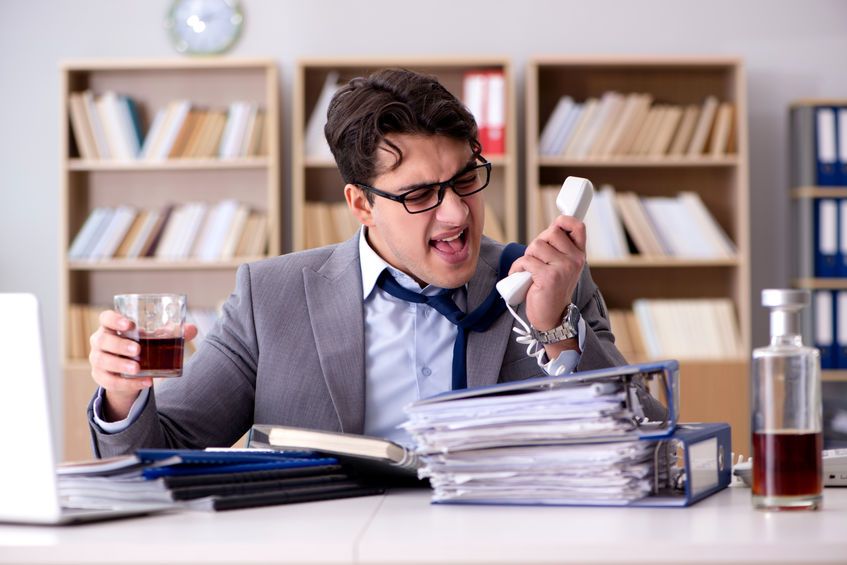 Understanding High Functioning Alcoholics and Their Daily Struggle